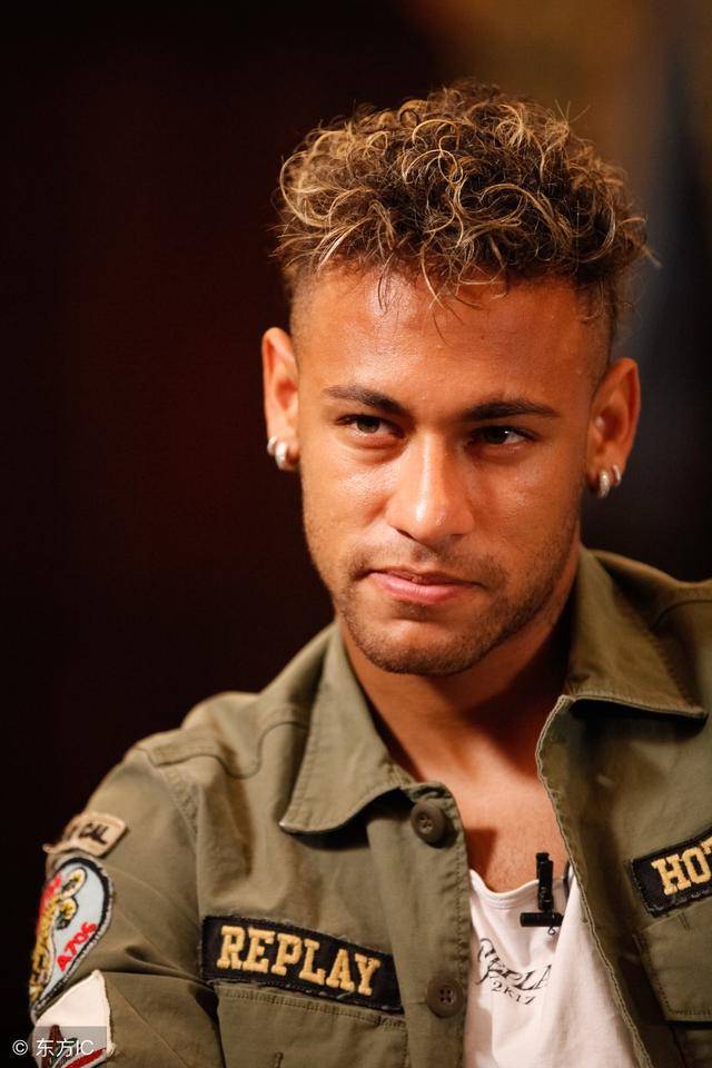 在悬念未解 在悬念未解