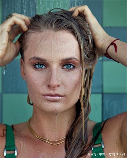 能够胜任中 能够胜任中