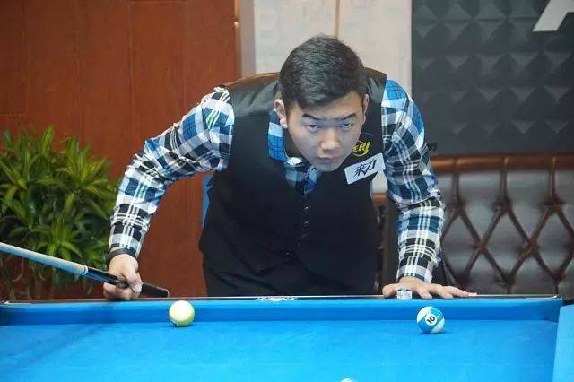 线投射与错 线投射与错